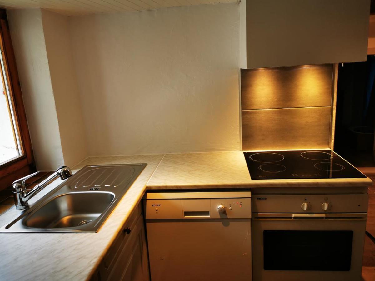 Joli Appartement Au Coeur Du Village Orsières Екстериор снимка