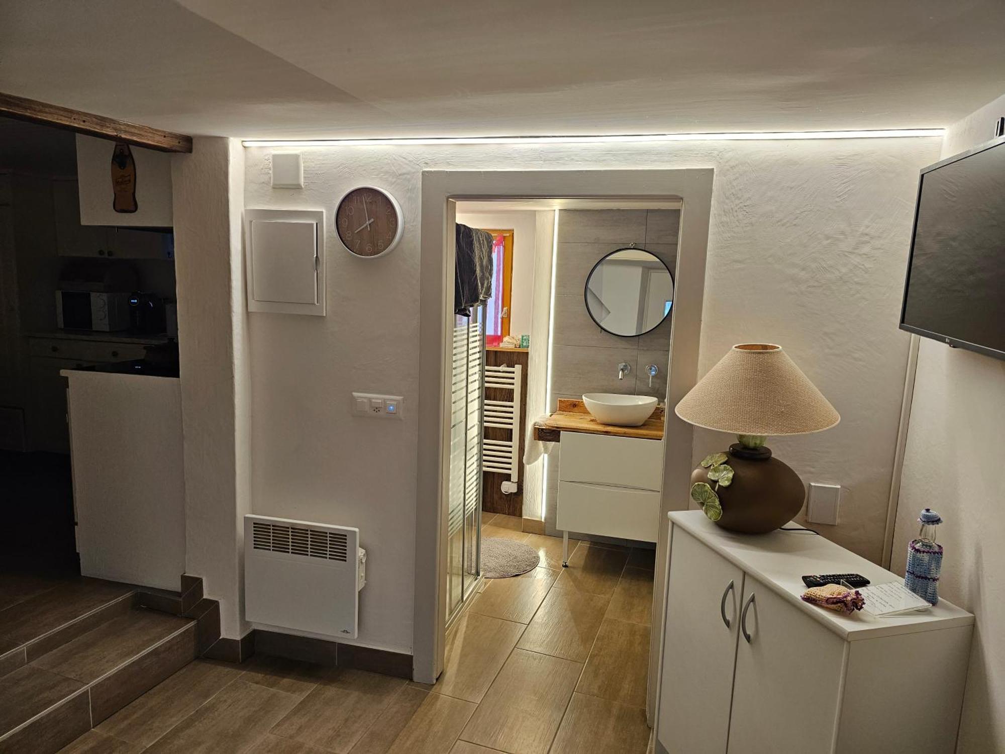 Joli Appartement Au Coeur Du Village Orsières Екстериор снимка